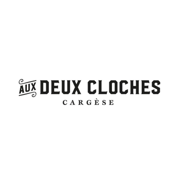 AUX DEUX CLOCHES